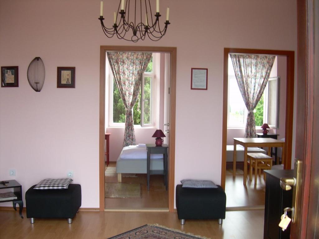 Phara Hostel Gdinj Luaran gambar